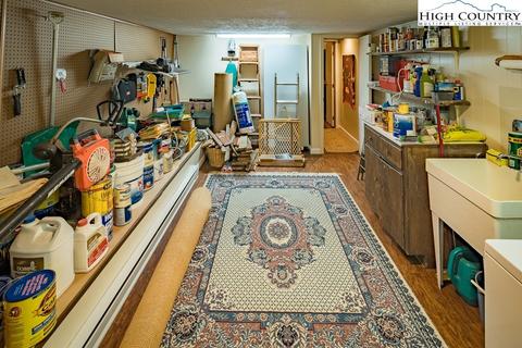 908 Pine Ridge Rd, Beech Mountain, NC 28604 photo 48