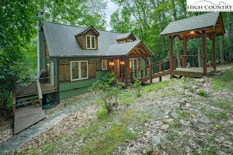 908 Pine Ridge Rd, Beech Mountain, NC 28604 photo 2