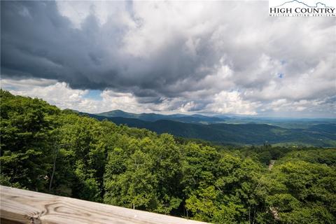 351 Broken Arrow Trl, Boone, NC 28607 photo 4