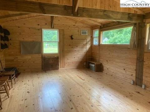 215 Hodges Rd, Deep Gap, NC 28618 photo 3