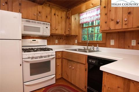 189 Falls Creek Rd, Todd, NC 28684 photo 9