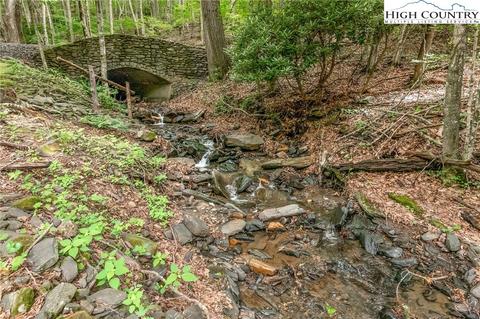 189 Falls Creek Rd, Todd, NC 28684 photo 3