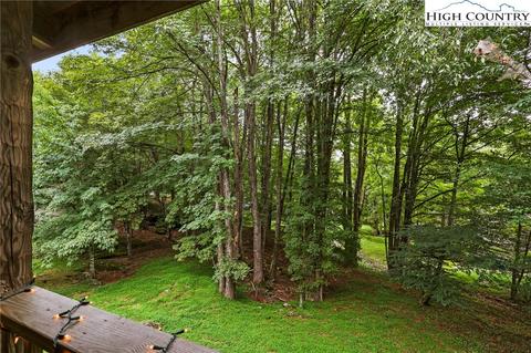 189 Hawks Lake Dr, Seven Devils, NC 28604 photo 20