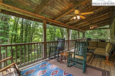 189 Hawks Lake Dr, Seven Devils, NC 28604 photo 17