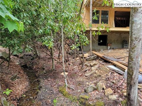 119 Rhododendron Dr, Beech Mountain, NC 28604 photo 11