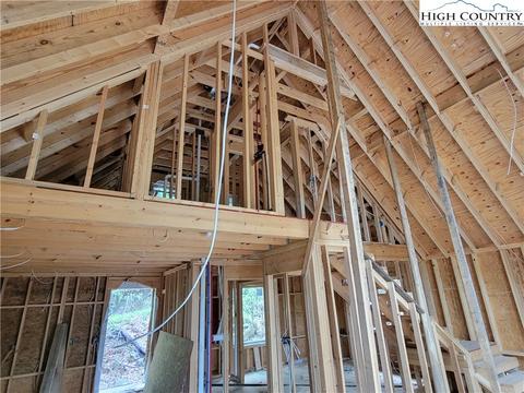 119 Rhododendron Dr, Beech Mountain, NC 28604 photo 6