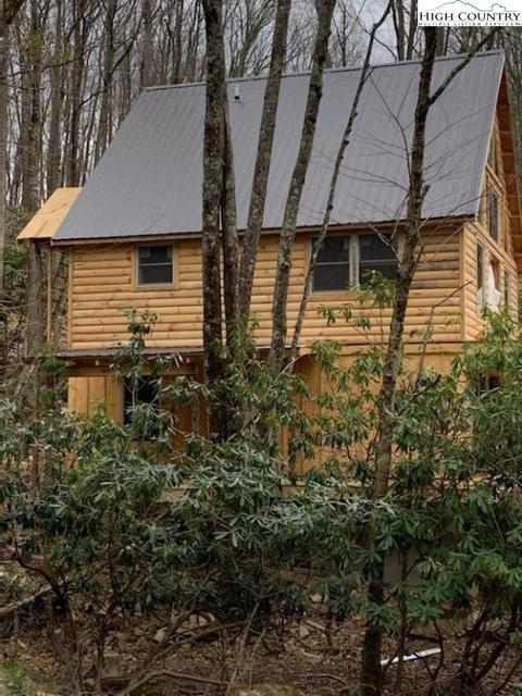 119 Rhododendron Dr, Beech Mountain, NC 28604 photo 4