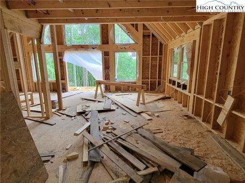 119 Rhododendron Dr, Beech Mountain, NC 28604 photo 5