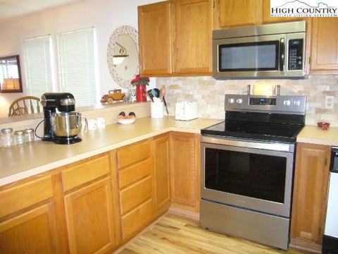 510 Elderberry Ridge Rd #E6, Beech Mountain, NC 28604 photo 9