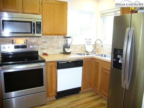 510 Elderberry Ridge Rd #E6, Beech Mountain, NC 28604 photo 8
