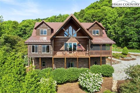 545 Skiview Rd, Seven Devils, NC 28604 photo 1