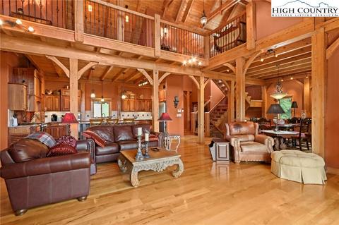 545 Skiview Rd, Seven Devils, NC 28604 photo 17
