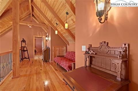 545 Skiview Rd, Seven Devils, NC 28604 photo 30
