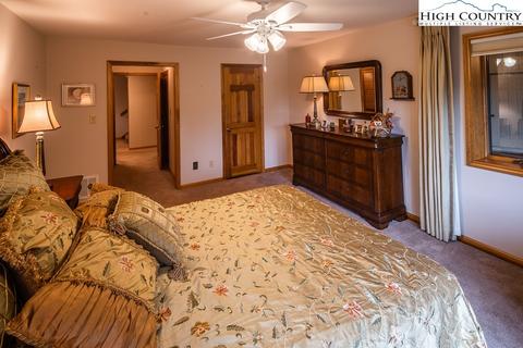 370 Pine, Boone, NC 28607 photo 31
