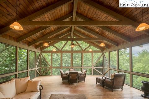 370 Pine, Boone, NC 28607 photo 17