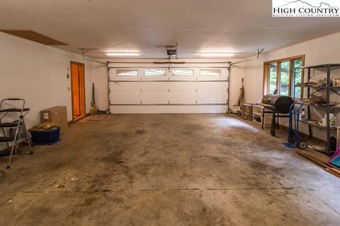 370 Pine, Boone, NC 28607 photo 35