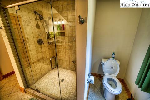 409 Bent River Dr, Jefferson, NC 28640 photo 23