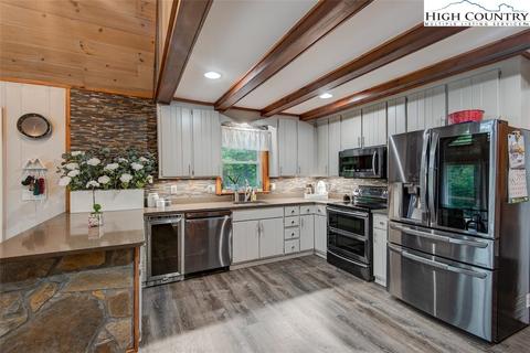 314 Sutherland Rd, Creston, NC 28615 photo 8