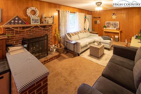 280 Dusty Rd, Boone, NC 28607 photo 3