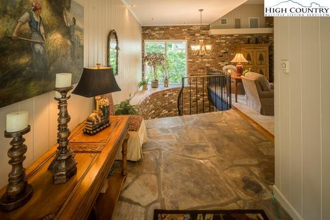 210 Willow, Boone, NC 28607 photo 5