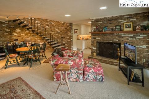 210 Willow, Boone, NC 28607 photo 33