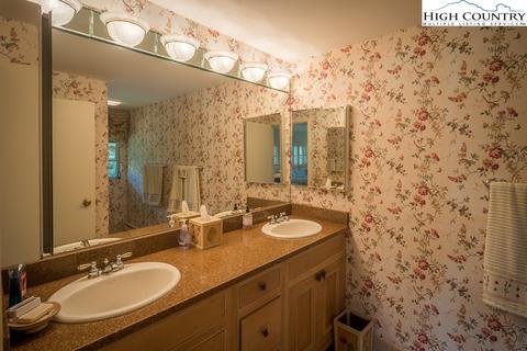210 Willow, Boone, NC 28607 photo 19