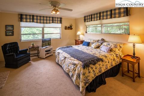 210 Willow, Boone, NC 28607 photo 38