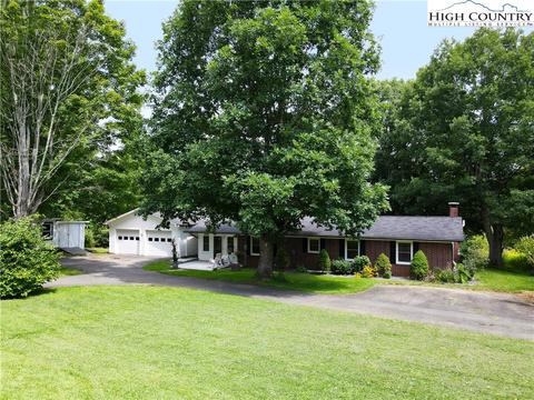 531 Glenn Bare Rd, Jefferson, NC 28640 photo 2