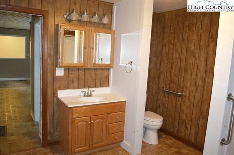 1681 Big Windfall Rd, Lansing, NC 28643 photo 11