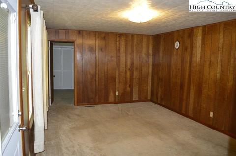 1681 Big Windfall Rd, Lansing, NC 28643 photo 4