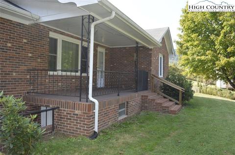 1681 Big Windfall Rd, Lansing, NC 28643 photo 2
