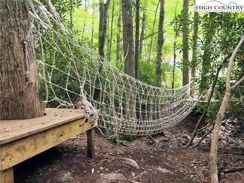 104 Poplar Dr, Beech Mountain, NC 28604 photo 14