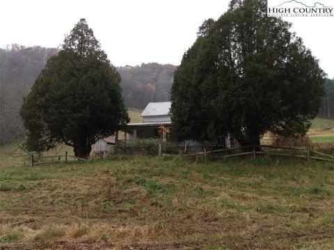 1619 Big Windfall Rd, Lansing, NC 28643 photo 1
