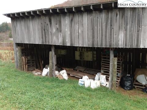 1619 Big Windfall Rd, Lansing, NC 28643 photo 13