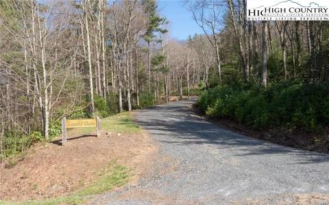 10 Shady Oak Ln # a, Fleetwood, NC 28626