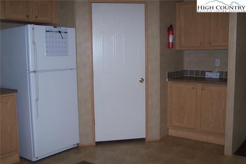 543 Laurel Fork Rd, Vilas, NC 28692 photo 17