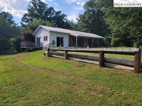 9839 W W Pne, Street, NC 27024 photo 4