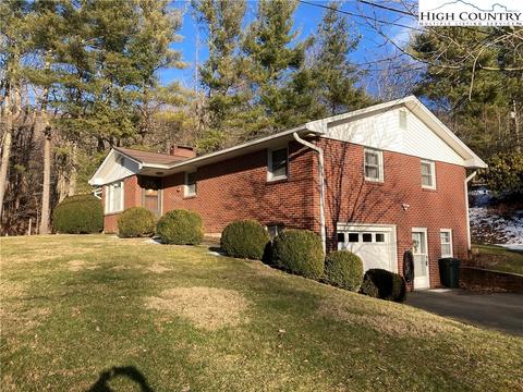 2749 Us 421, Boone, NC 28607