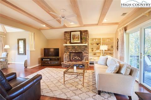 351 Greystone Dr, Boone, NC 28607 photo 4