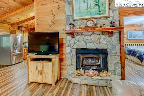 359 Mount Paron Rd, Deep Gap, NC 28618 photo 10