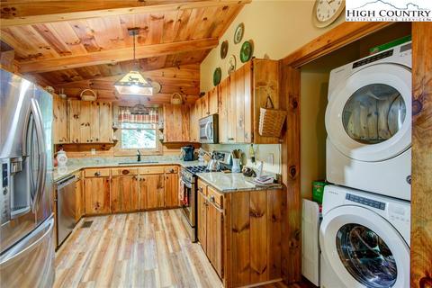 359 Mount Paron Rd, Deep Gap, NC 28618 photo 15