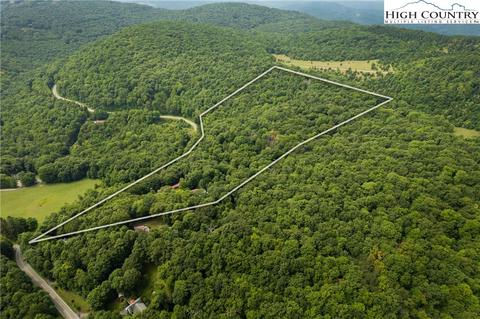 175 Woods Rd, Boone, NC 28607 photo 4