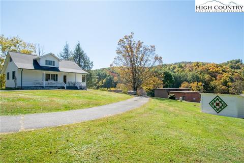 220 G St, Lansing, NC 28643 photo 36
