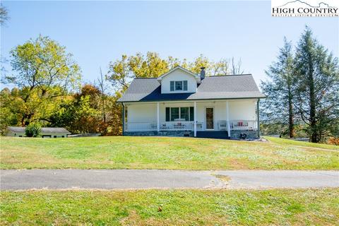 220 G St, Lansing, NC 28643 photo 37