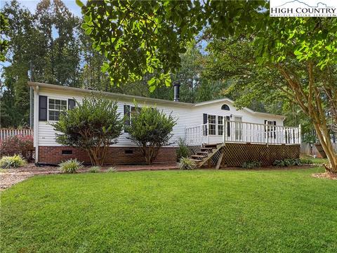 2111 Boiling Springs Rd, Purlear, NC 28665 photo 1