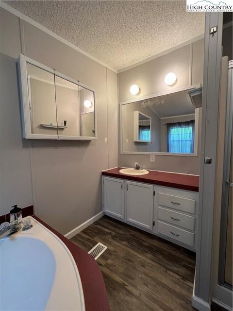 2111 Boiling Springs Rd, Purlear, NC 28665 photo 18