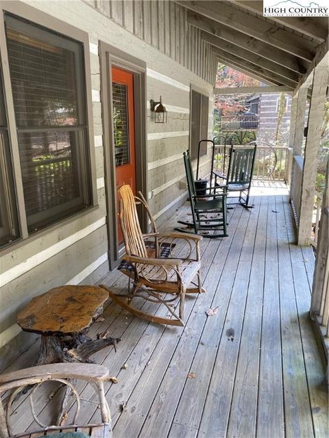 342 Hawks Lake Dr, Seven Devils, NC 28604 photo 37