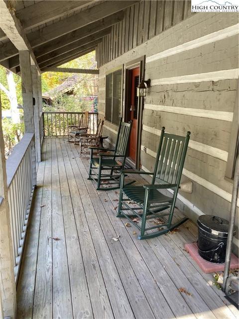 342 Hawks Lake Dr, Seven Devils, NC 28604 photo 38