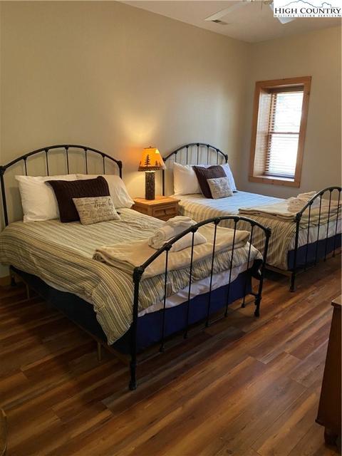 342 Hawks Lake Dr, Seven Devils, NC 28604 photo 30