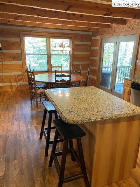342 Hawks Lake Dr, Seven Devils, NC 28604 photo 10